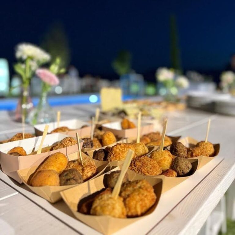 Cena aziendale a Benevento: trasformare una serata di lavoro nell’esperienza de L’Altra Luna
